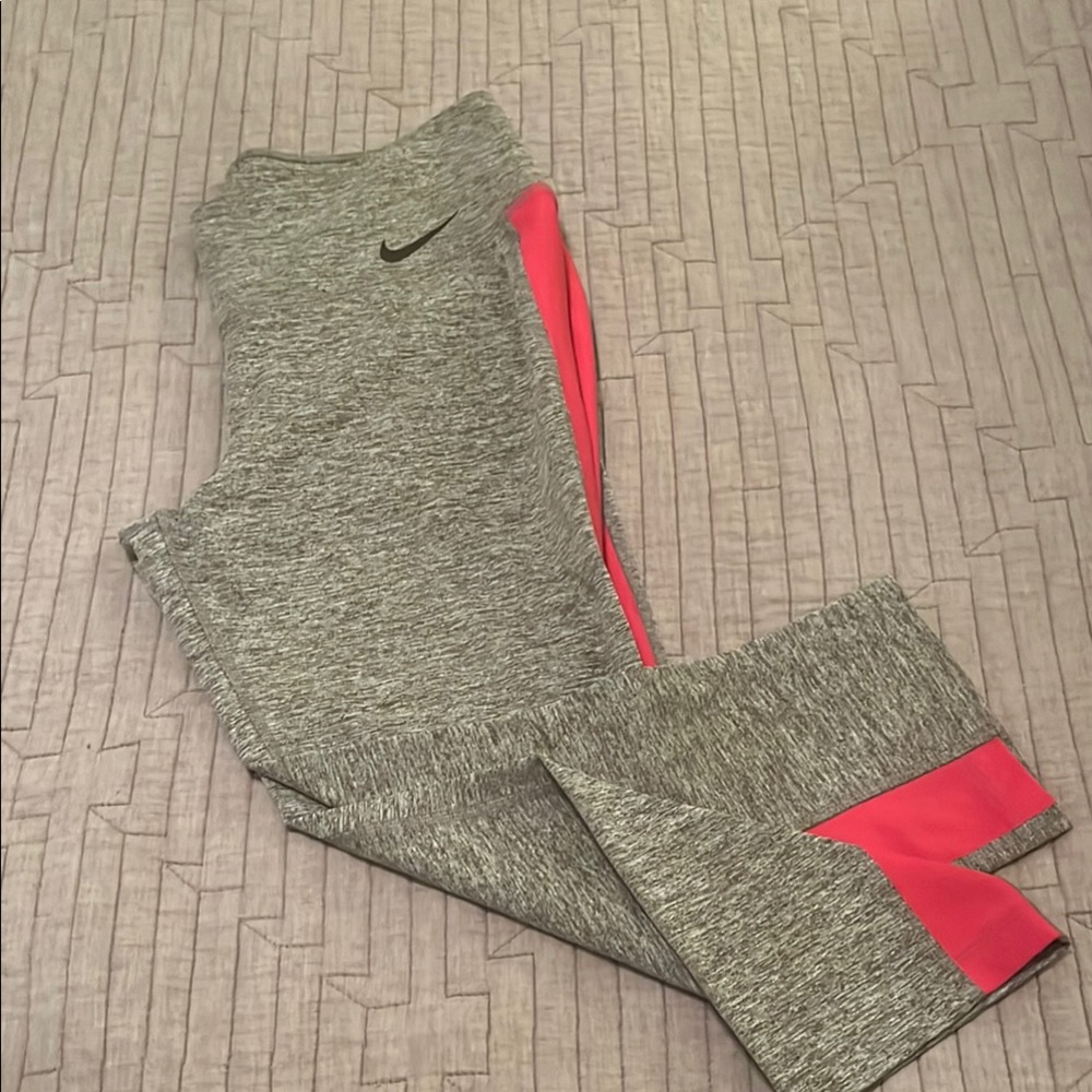 ✨2/$30 Nike Leggings